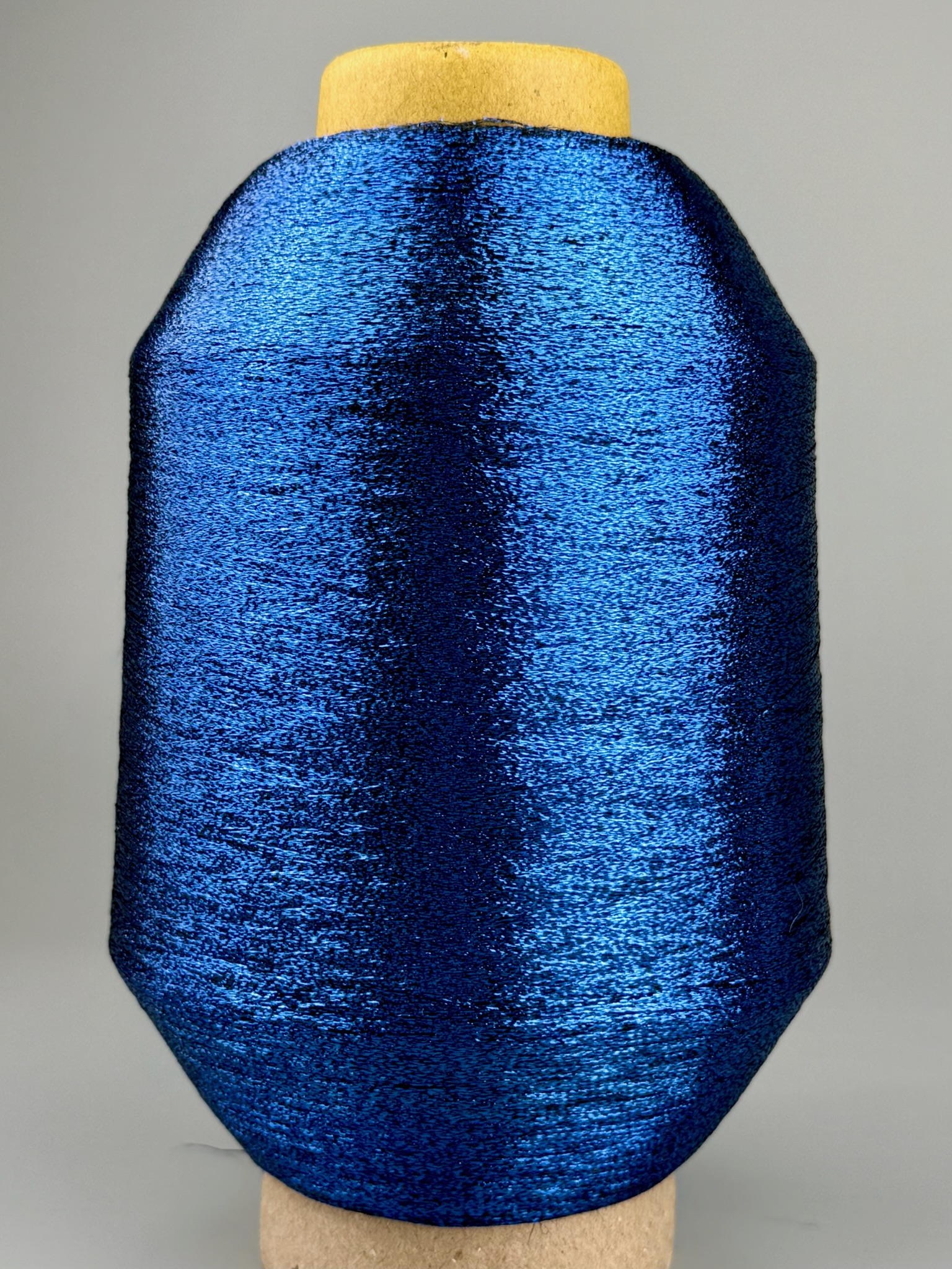 Lurexgarn 10000m/100g – Metallfaser col. Royalblau foto 2